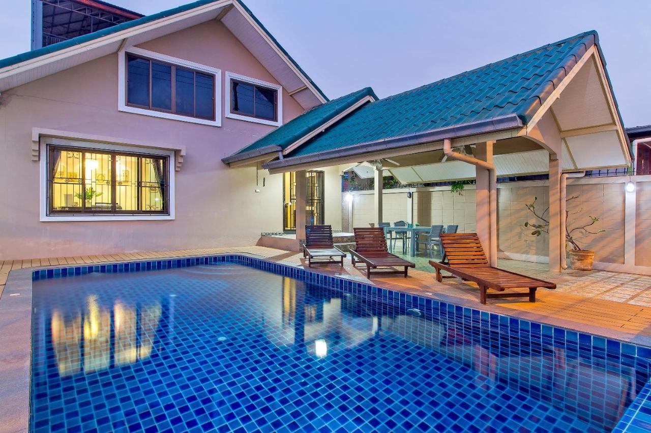 Pool Villa Tanzanite Near Walking Street Pattaya Exterior photo